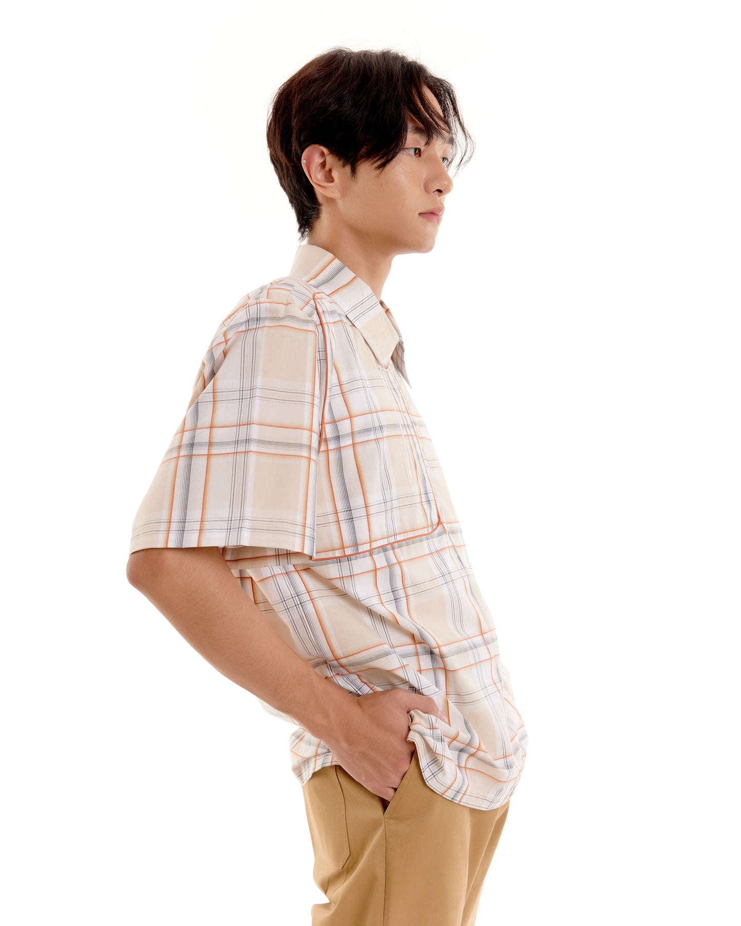 Pullover shirt